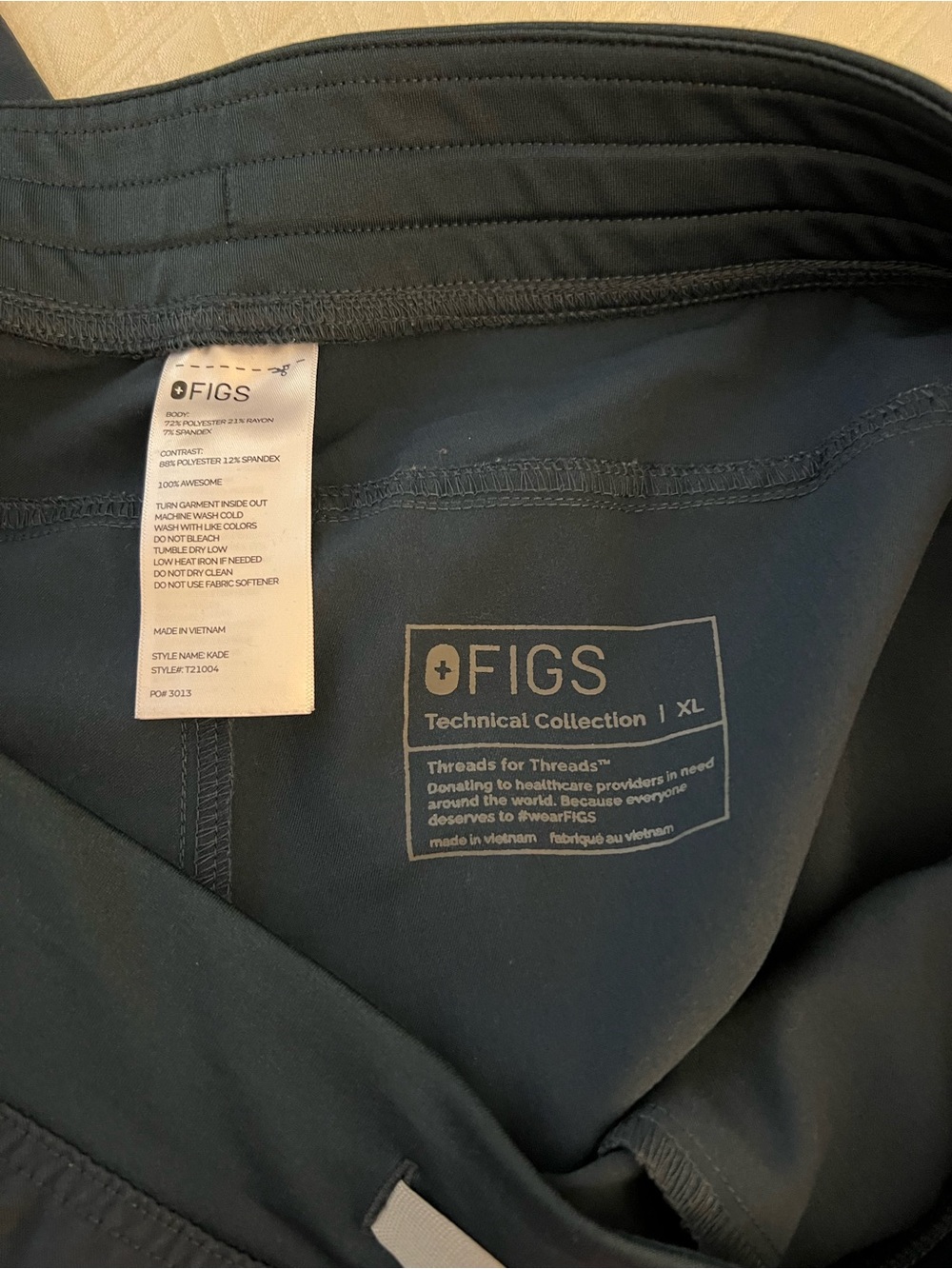 Figs Kade scrub pants - Picture 3 of 3